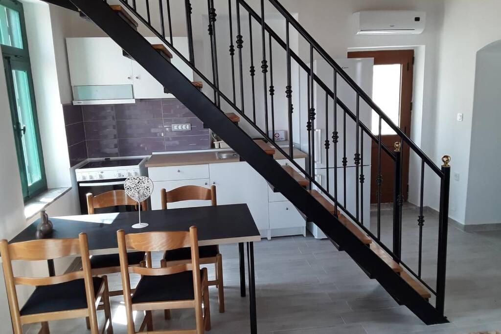 Apartament Giorgina'S House Simi Zewnętrze zdjęcie